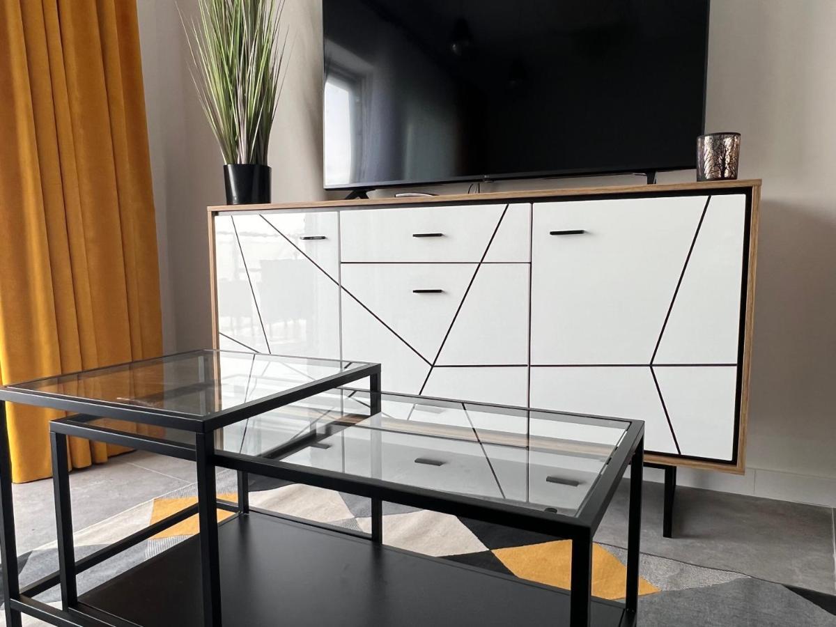 Apartament Premium Ze Zlota Wanna W Sypialni Widok Na Morze Dyskretny Taras Z Lozkiem - Baltyckie Sarbinowo 18 Εξωτερικό φωτογραφία